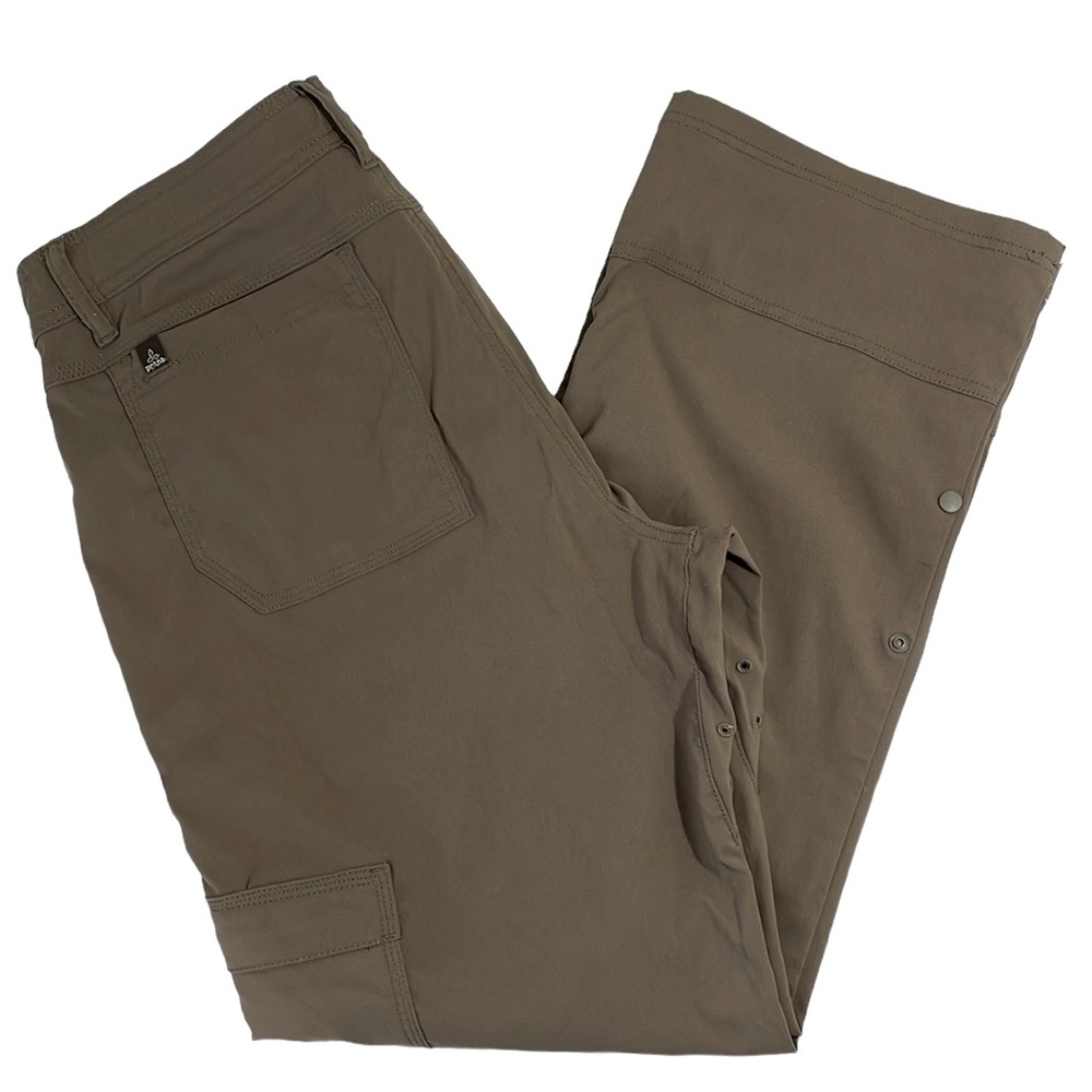 Prana men’s Large nylon flat front khaki‎ cargo pants.